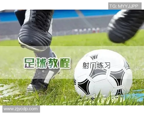 高个子足球明星如何利用头球技术在比赛中制胜的秘诀与技巧解析 高个子足球明星如何利用头球技术在比赛中制胜的秘诀与技巧解析